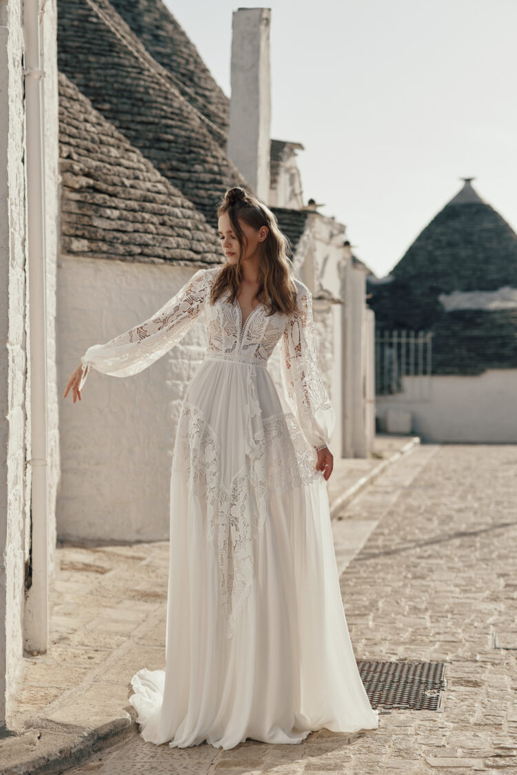 Free-Spirit Rose Wedding Dress