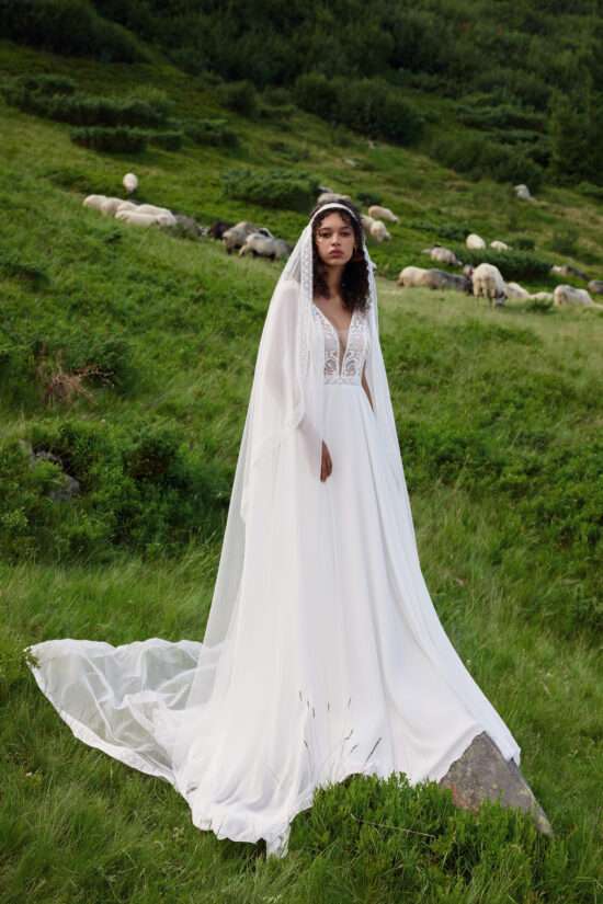 Allesia Wedding Dress with Veil