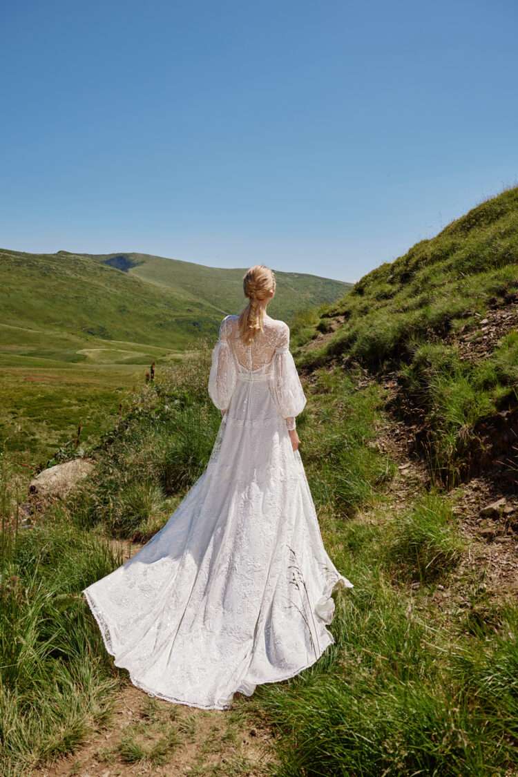 Alma Wedding Dress buy