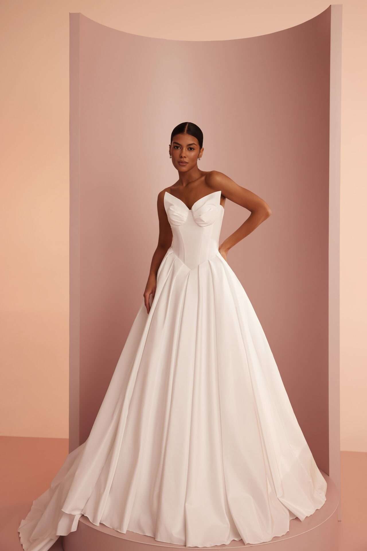 L416 Strapless Taffeta Wedding Dress | Ariamo Bridal