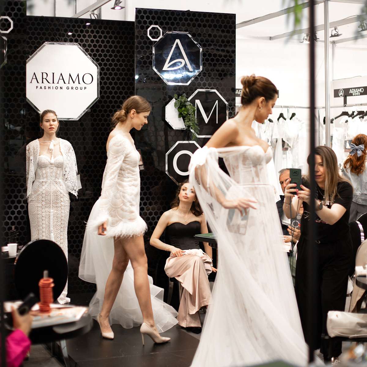 Ariamo Fashion Group Participated In The Barcelona Fashion Week